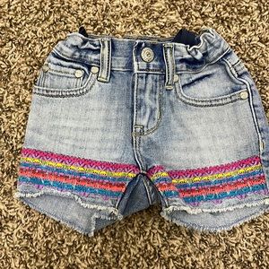 Peek shorts size 2T